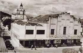 1945
